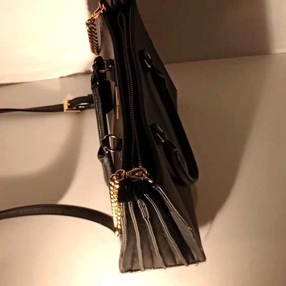 Vintage Victoria Secret Women's Black Canvas Crossbody, Handbag, Satchel bag. - Picture 4 of 9